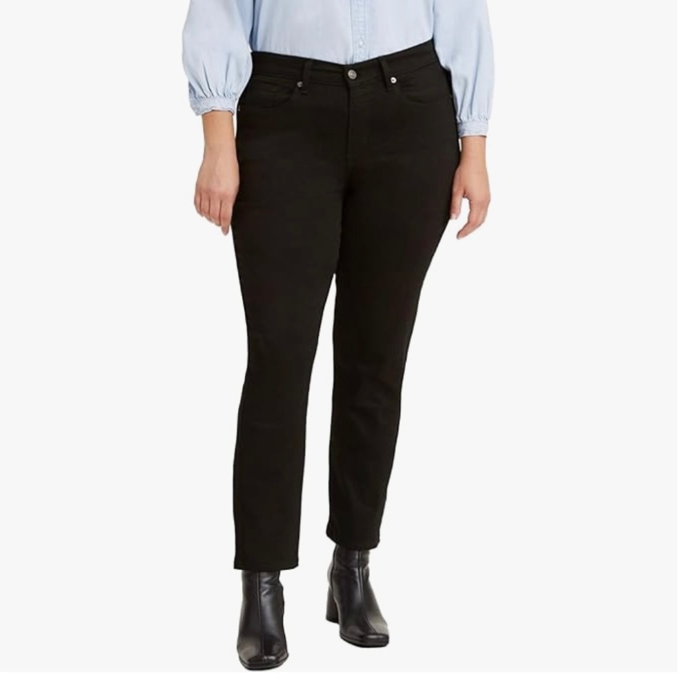 Levi’s Classic Straight Mid Rise Black Jeans Size 18 30 Inseam
